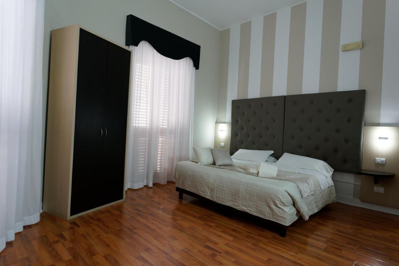 Hotel Sant'Elia Messina Buitenkant foto