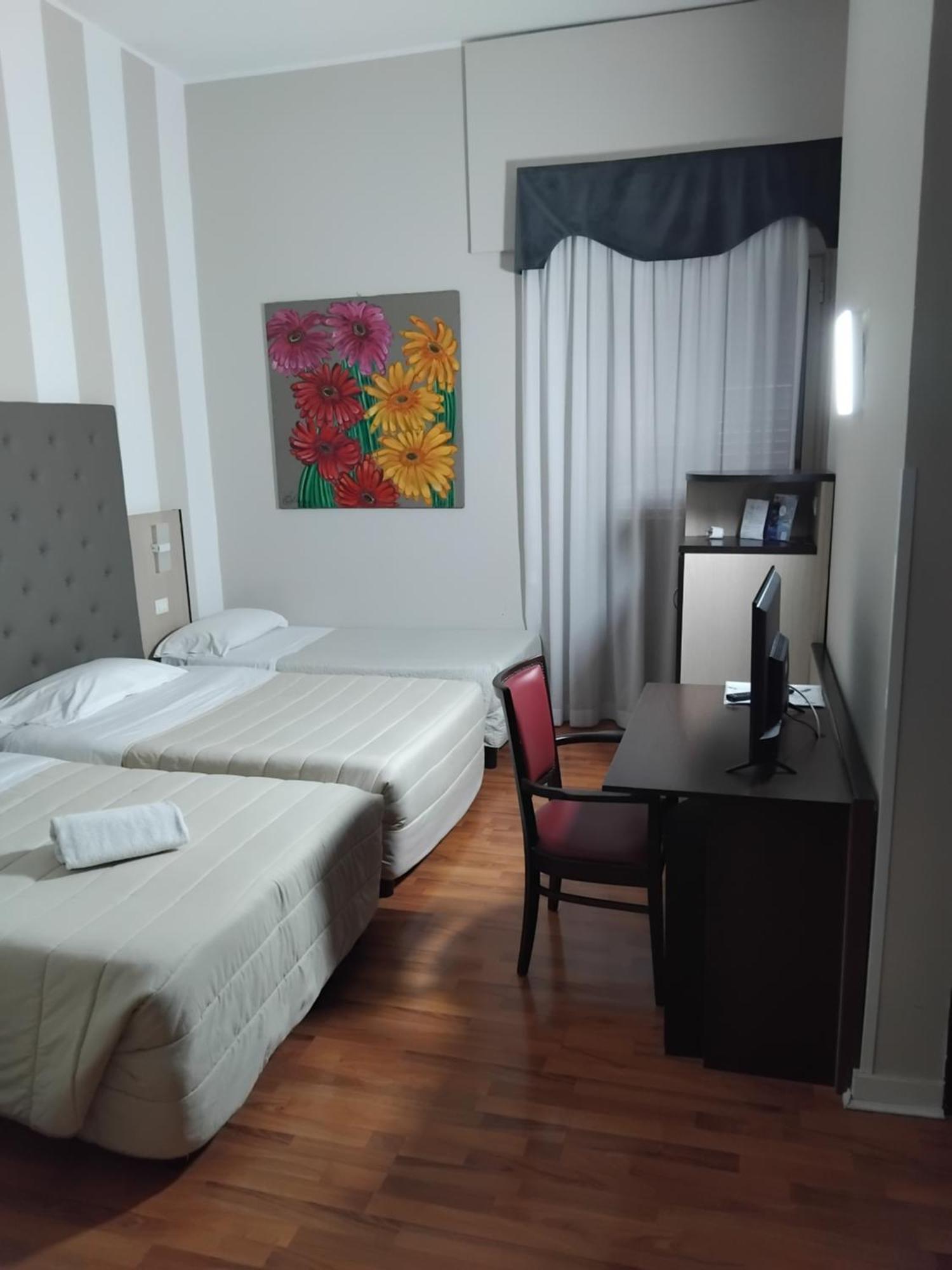 Hotel Sant'Elia Messina Buitenkant foto